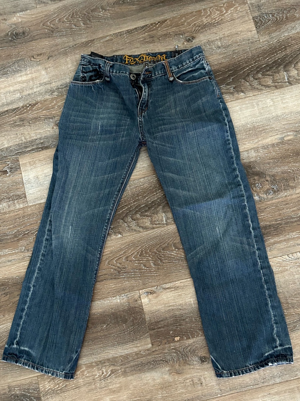 Women’s  Blue Straight-Leg Jeans